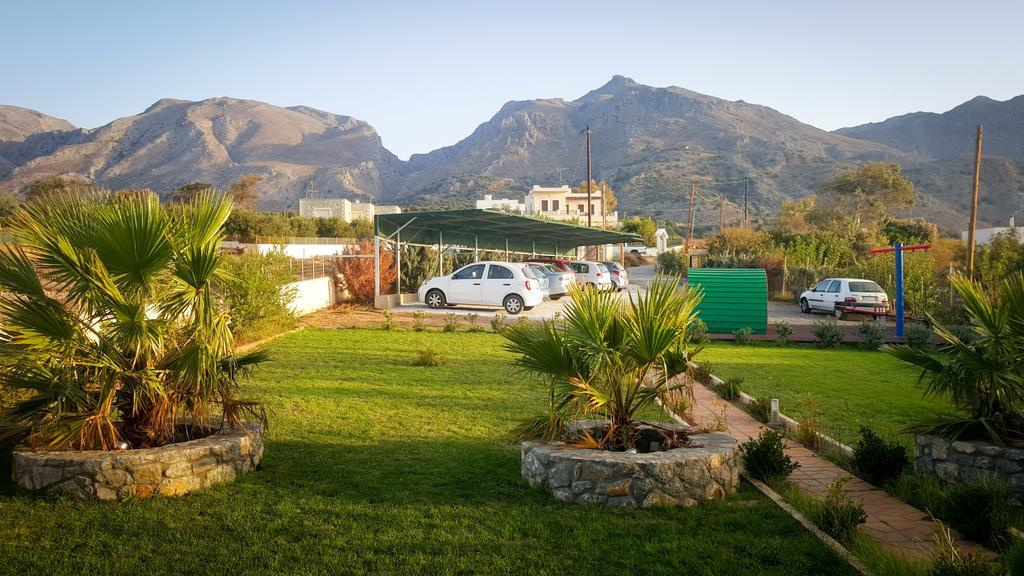 Kritamos Beach Apartments Frangokastello Exterior foto